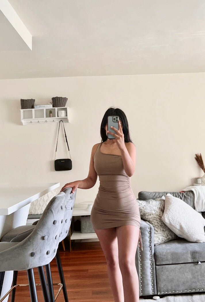 VESTIDO BRIELLE