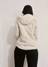 Load image into Gallery viewer, Camile Reversible Jacket (Black)
